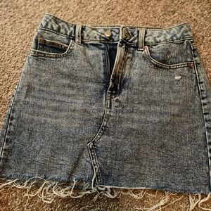 Jean skirt size 2/4